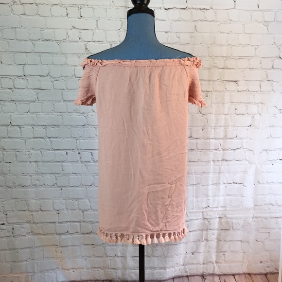 Jack peach off the shoulder top w tassel hem - Picture 4 of 7